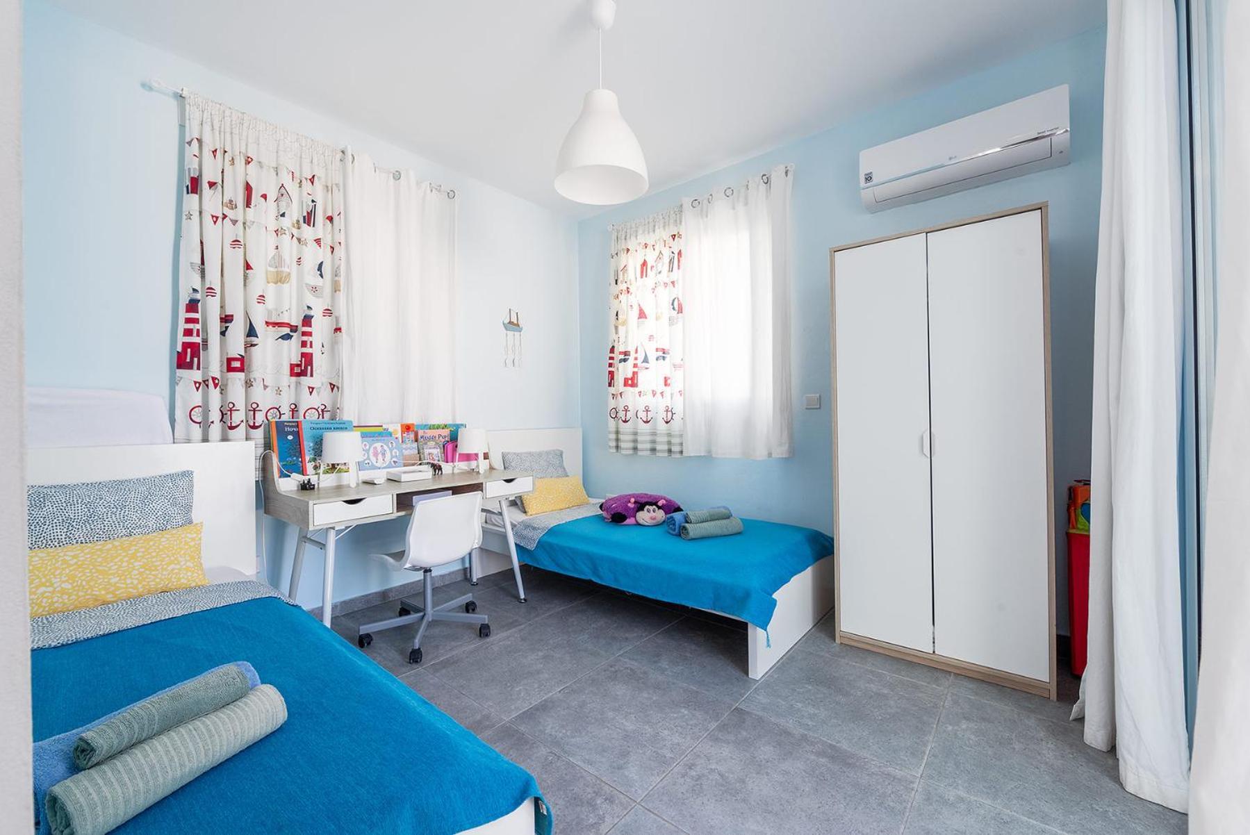 Blue Diamond Beach Villas Paphos ภายนอก รูปภาพ