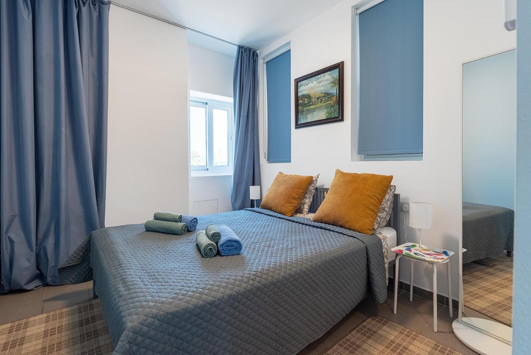 Blue Diamond Beach Villas Paphos ภายนอก รูปภาพ