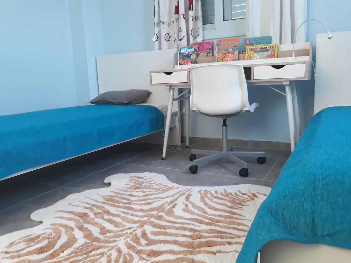 Blue Diamond Beach Villas Paphos ภายนอก รูปภาพ