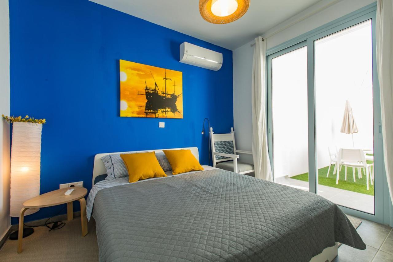 Blue Diamond Beach Villas Paphos ภายนอก รูปภาพ